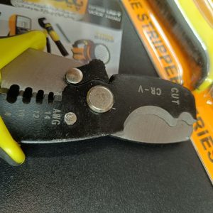 سیم لخت کن و قیچی کابل بری مدل S8-200